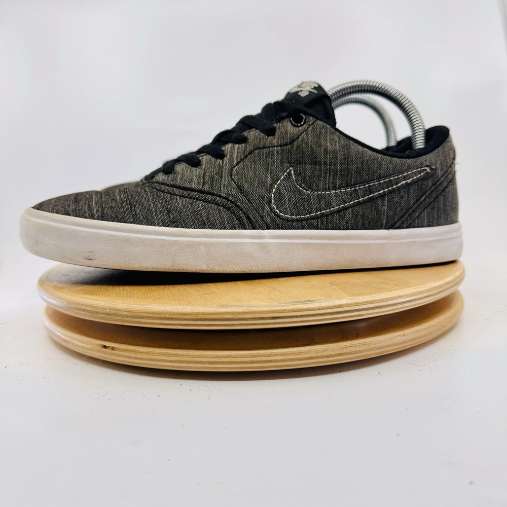 Nike SB Check Solarsoft Gray‎ Black Skate Shoes 843896-004 Men's Size 7.5